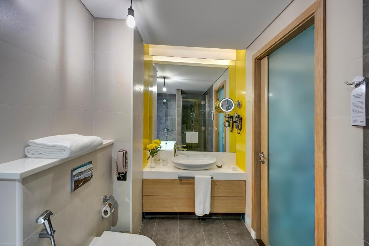Urban Al Khoory Hotel Дубай Екстериор снимка