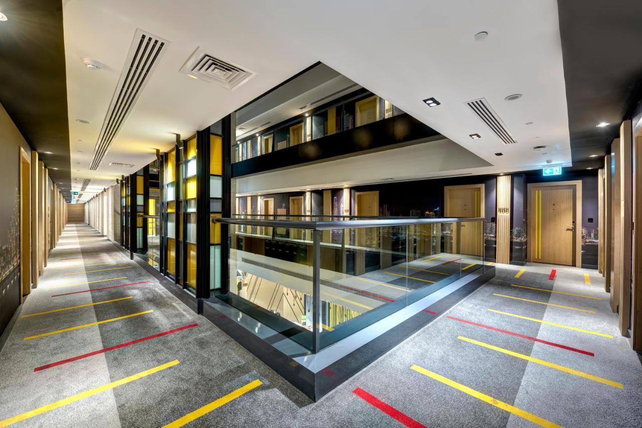 Urban Al Khoory Hotel Дубай Екстериор снимка