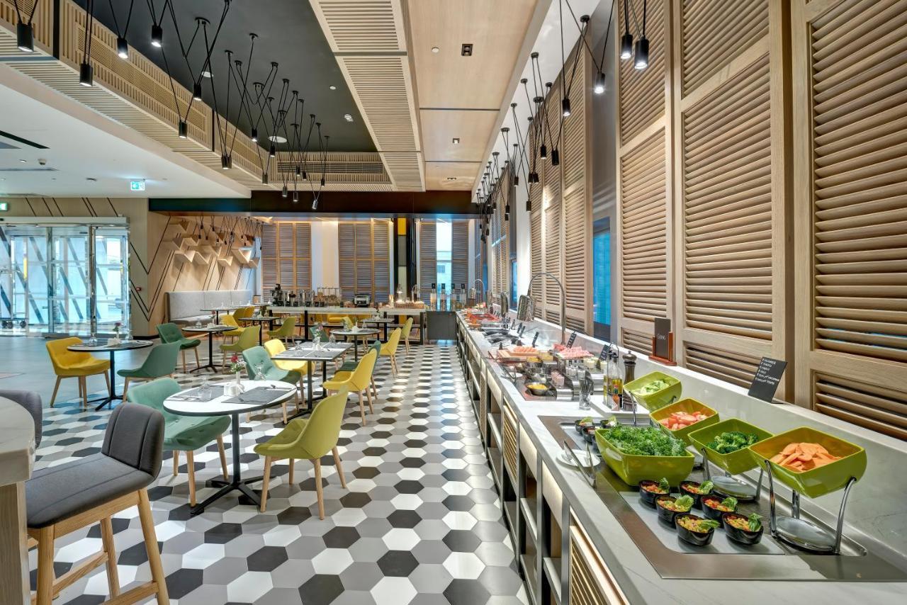 Urban Al Khoory Hotel Дубай Екстериор снимка