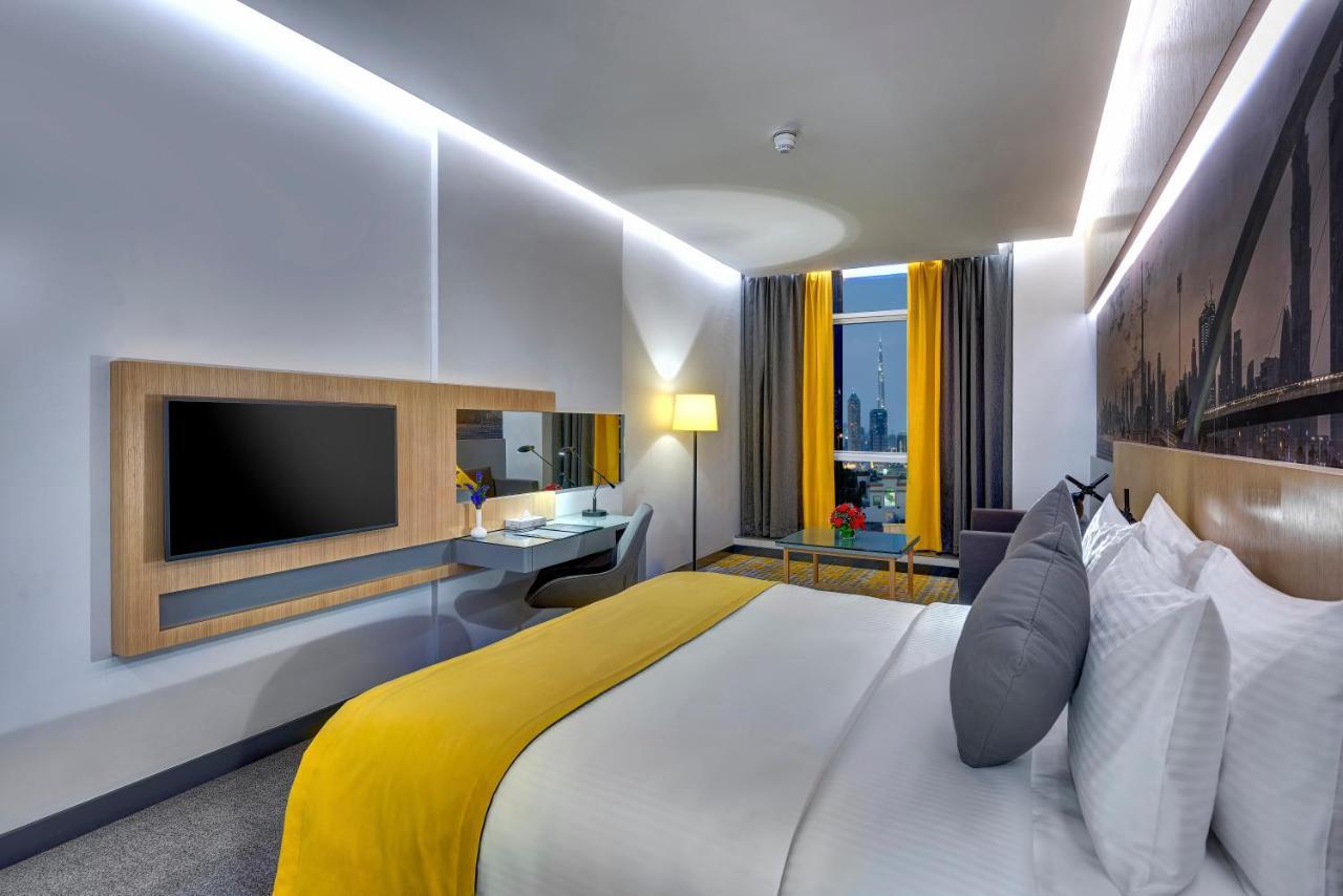 Urban Al Khoory Hotel Дубай Екстериор снимка