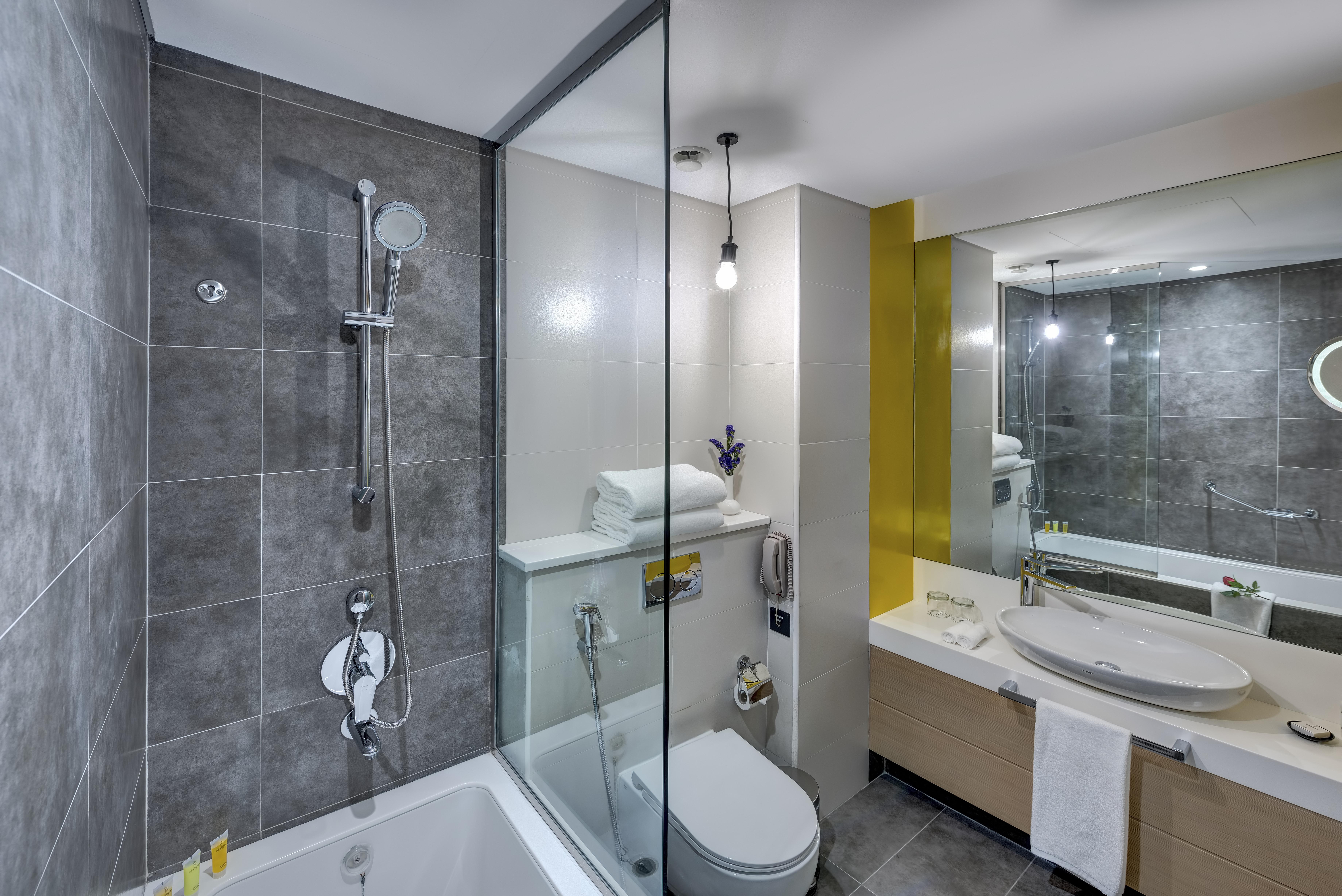 Urban Al Khoory Hotel Дубай Екстериор снимка
