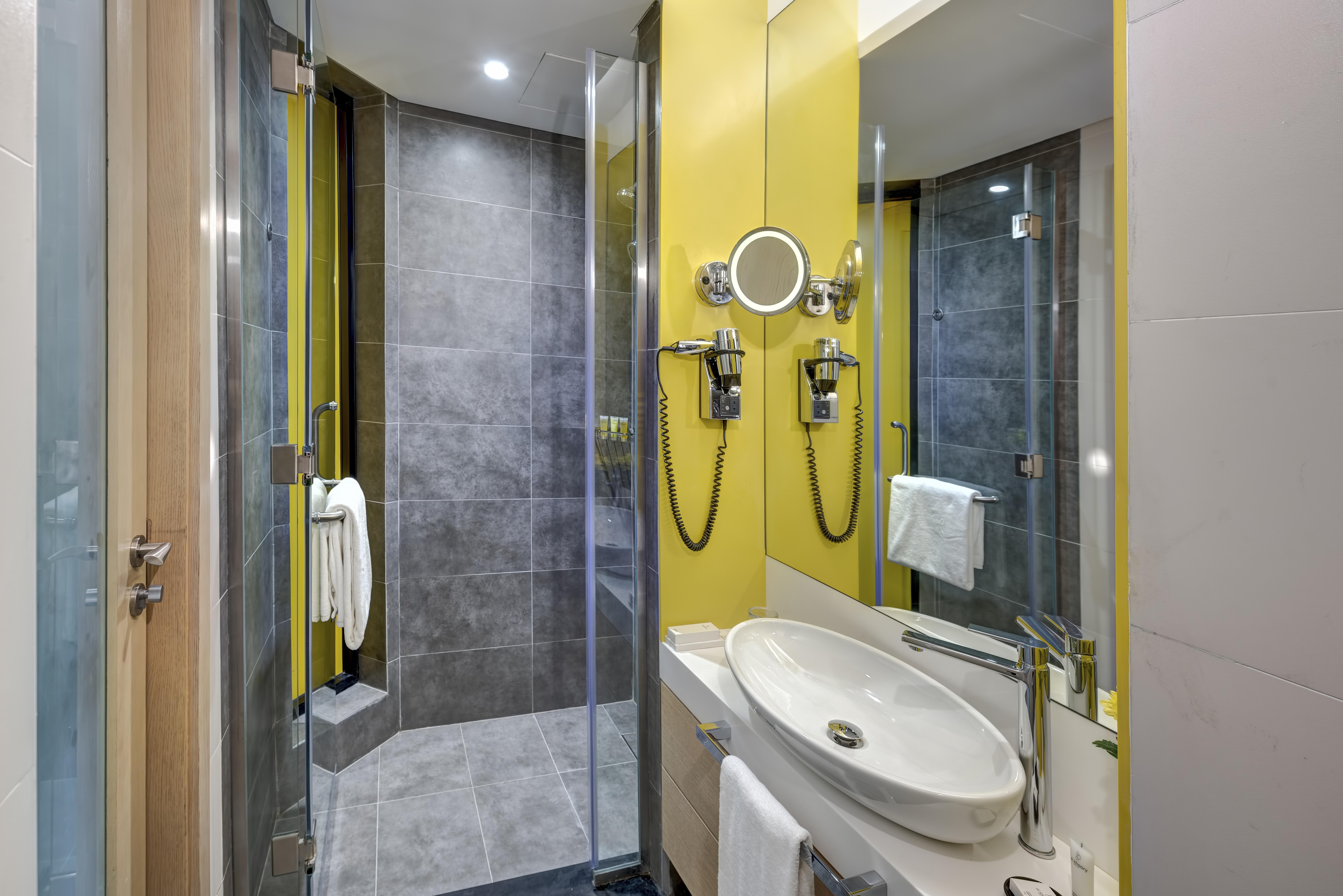 Urban Al Khoory Hotel Дубай Екстериор снимка