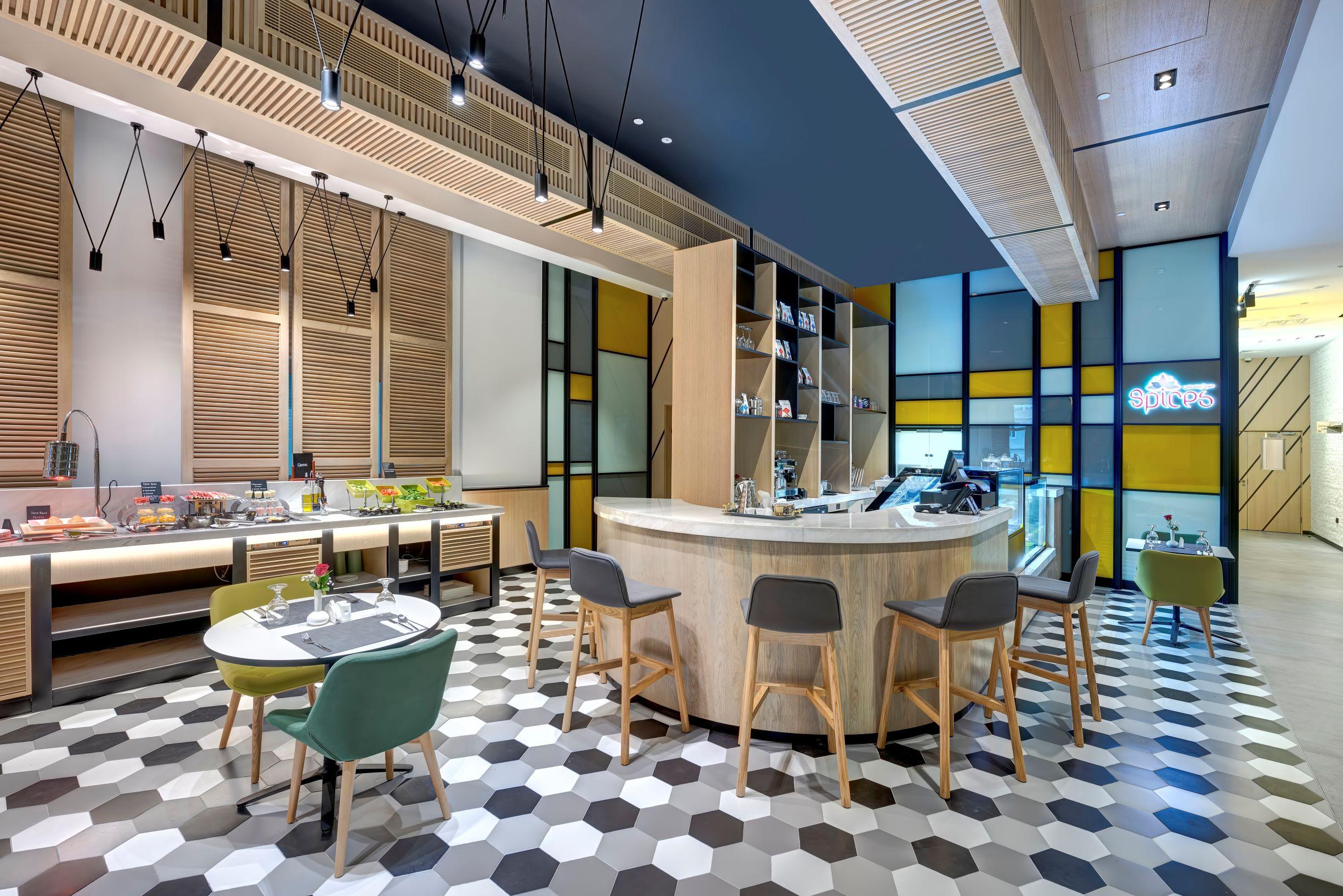 Urban Al Khoory Hotel Дубай Екстериор снимка